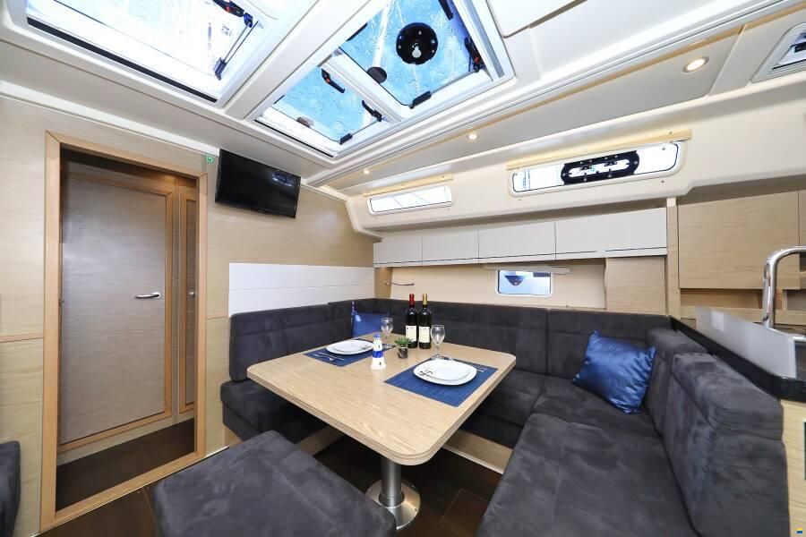 Hanse 458