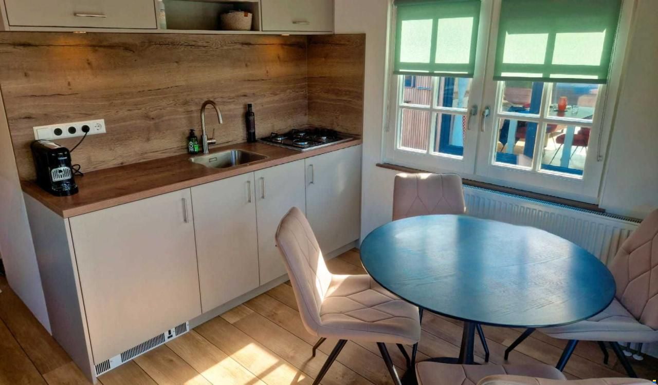 HOMESHIP VaarChalet In Amsterdam 1250D L