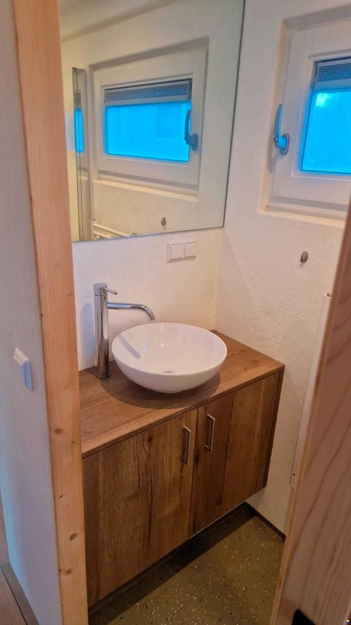 HOMESHIP VaarChalet In Amsterdam 1250D L