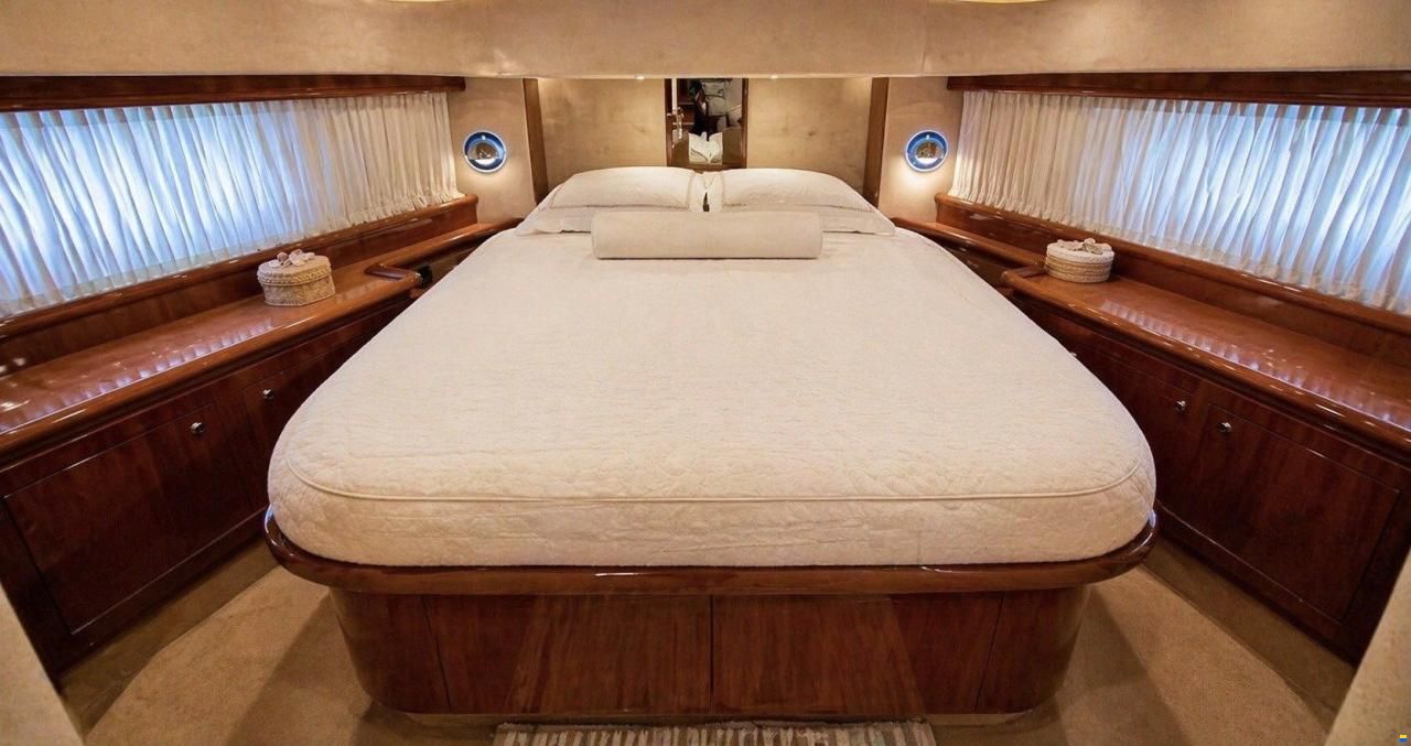 Ferretti 68