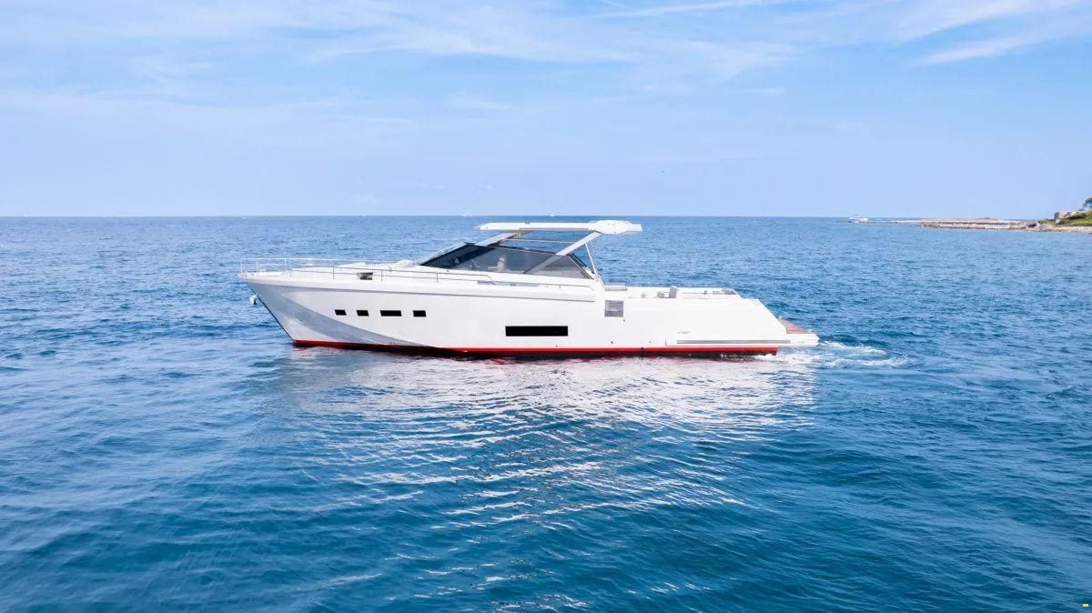 IC Yachts Rafale