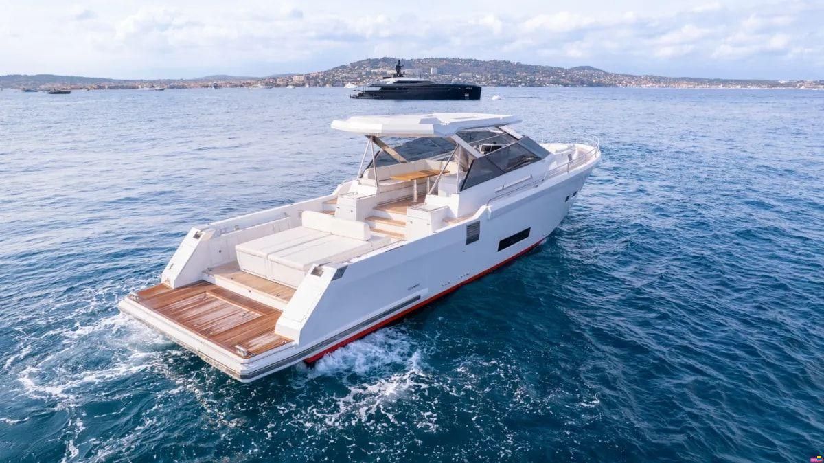 IC Yachts Rafale
