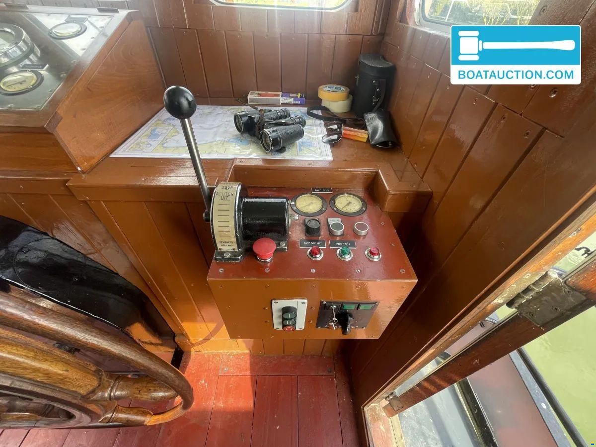 Sleepboot 2200