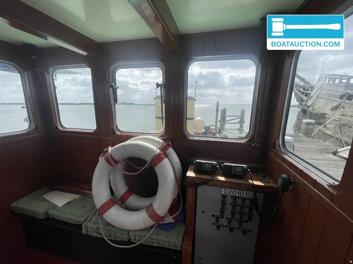 Sleepboot 2200