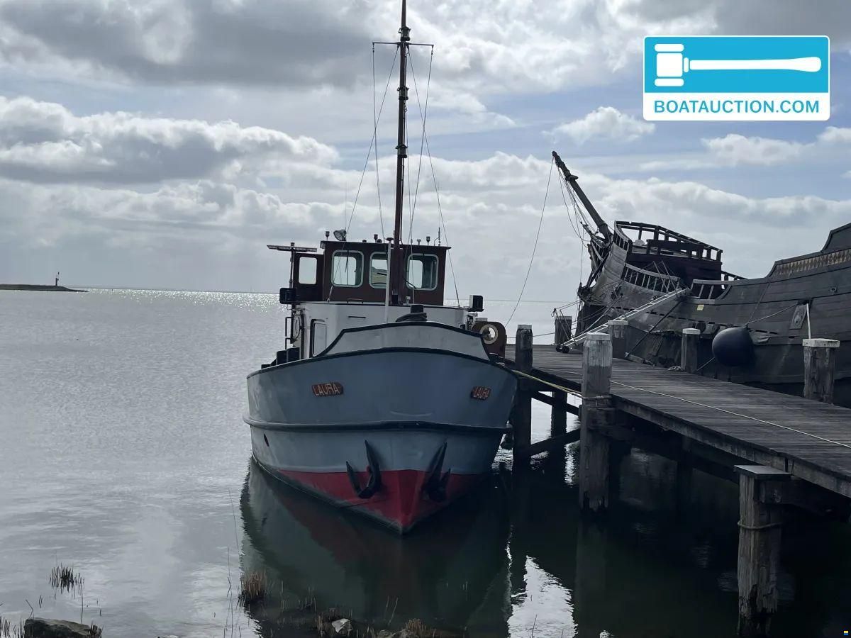 Sleepboot 2200