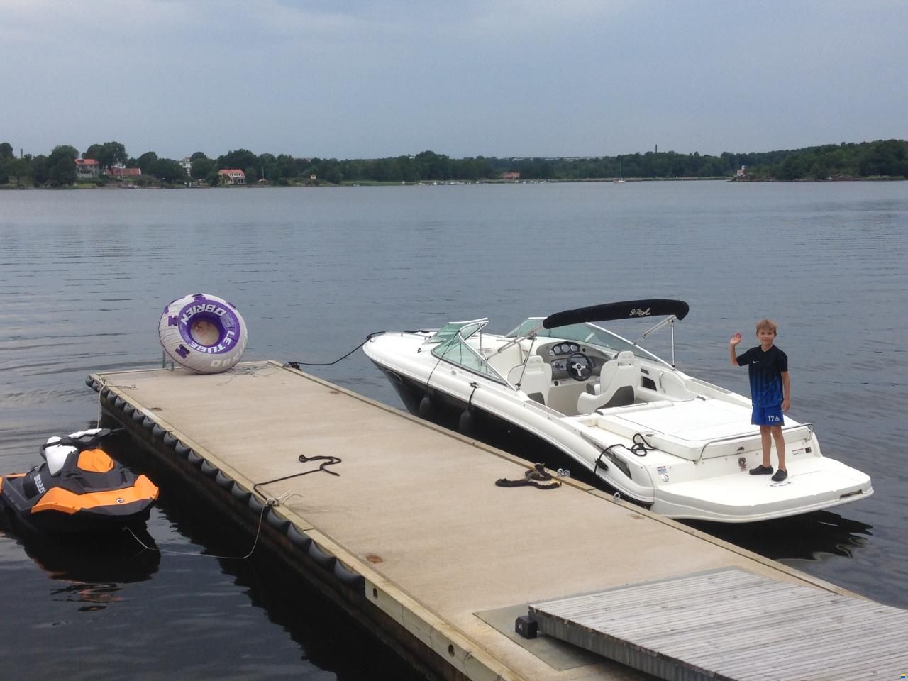 Sea Ray 240 Sun Sport