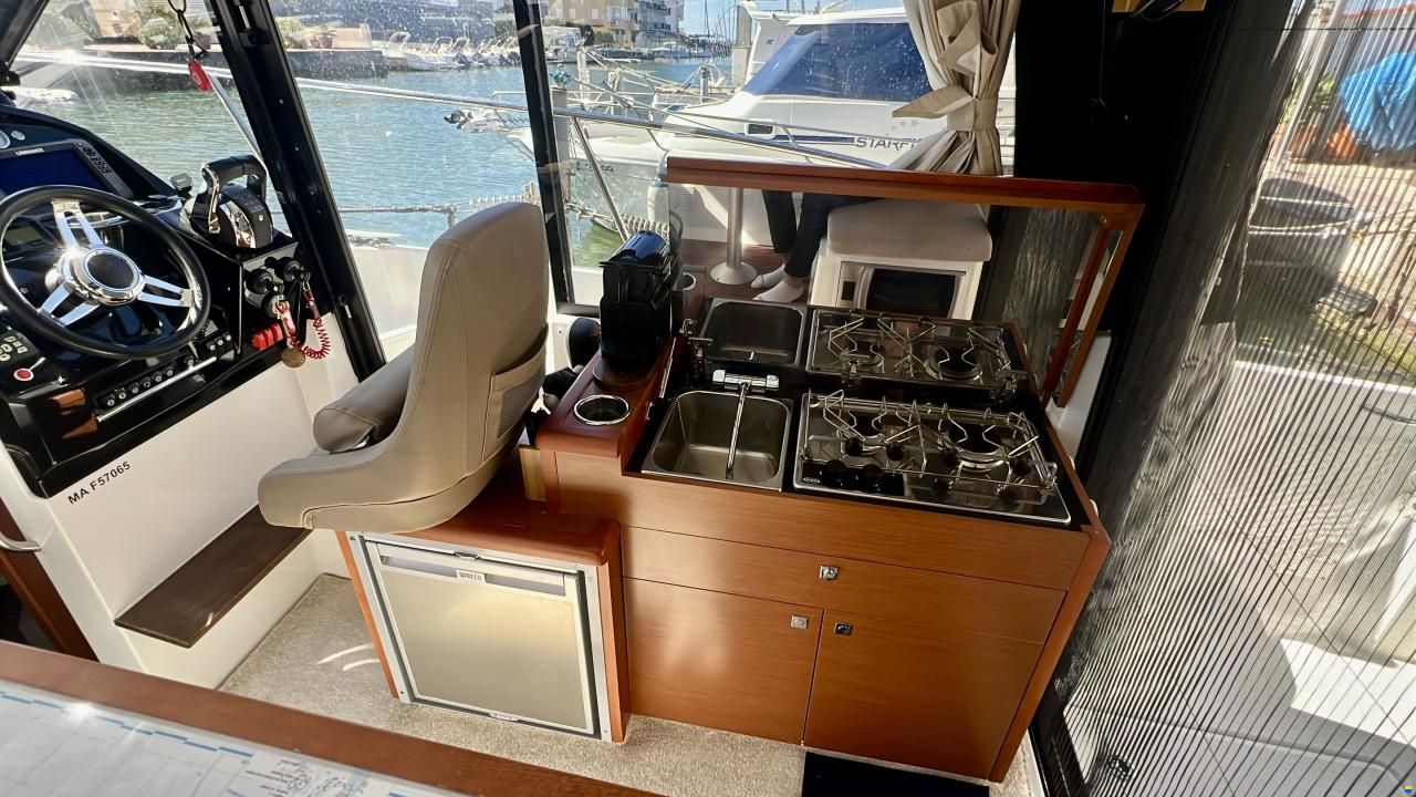 Jeanneau Merry Fisher 895 Offshore