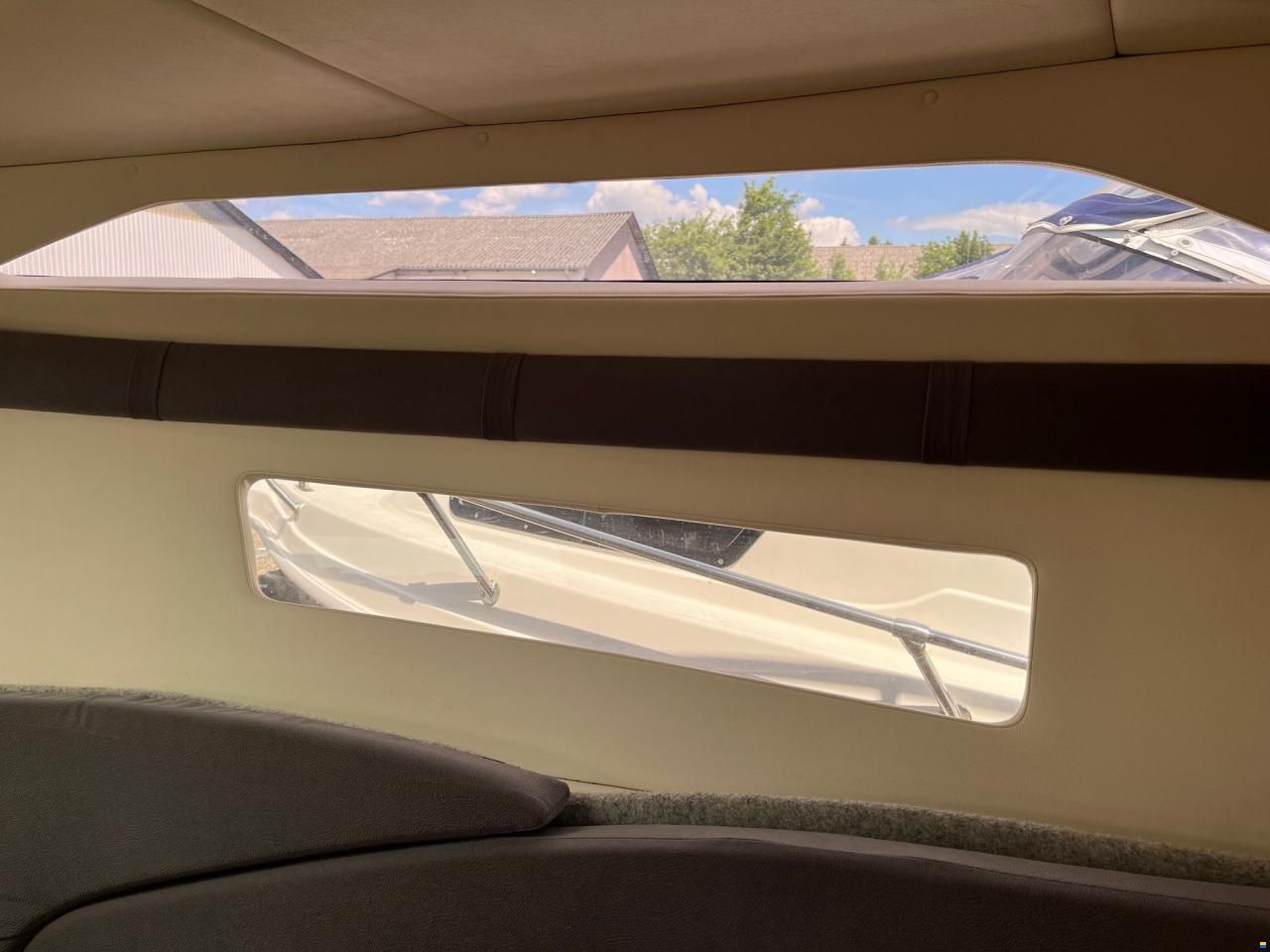 Bayliner Ciera 8 med 250 hk MerCruiser 4,5L V6 MP