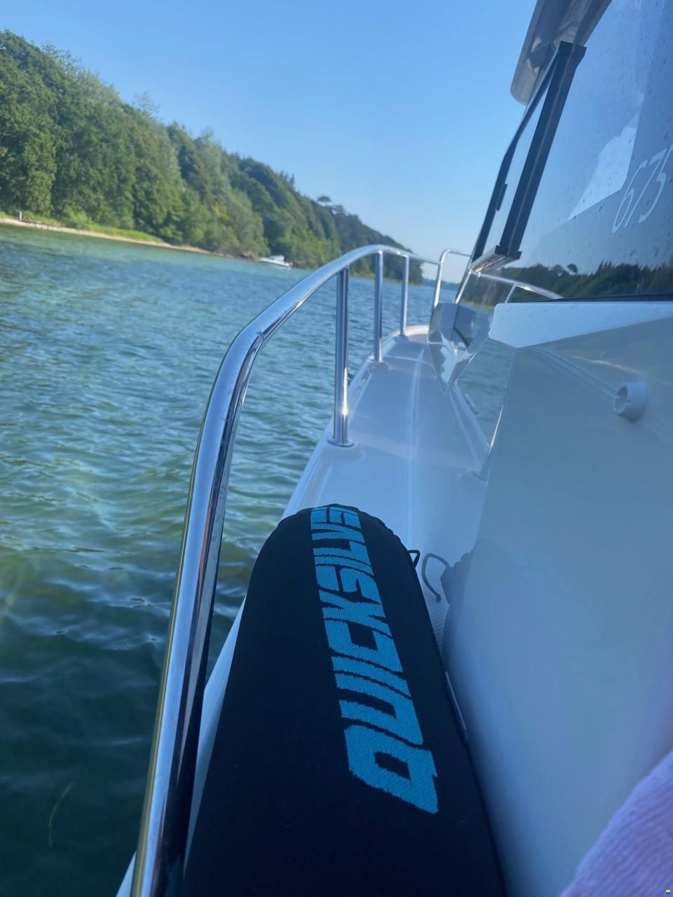 Quicksilver Activ 675 Weekend med F200 M