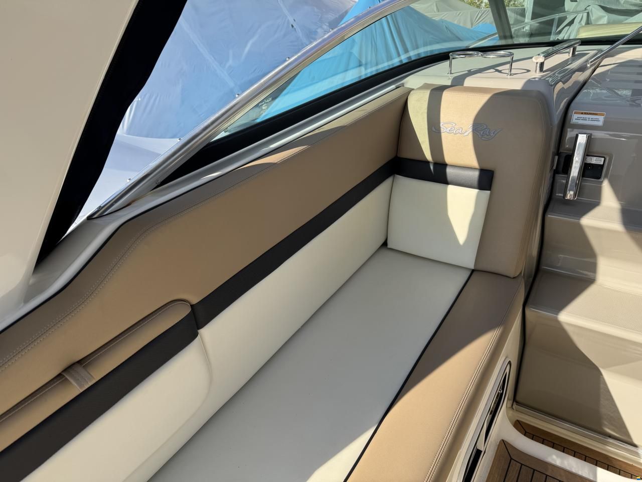 Sea Ray 265 Sundancer