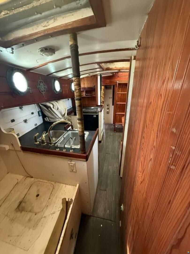 Colvin Schooner Brigantine