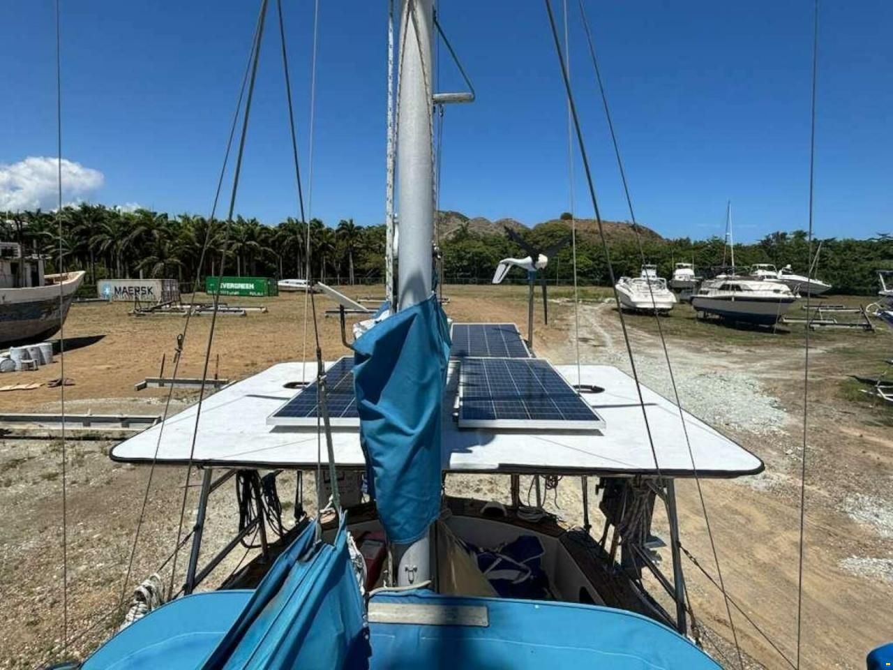 Pearson 365 Ketch