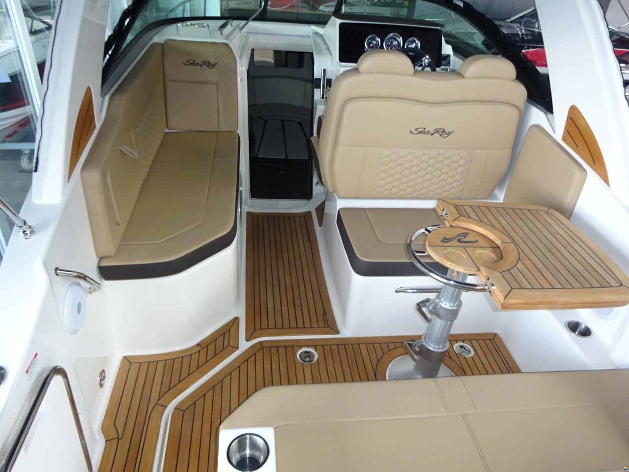Sea Ray 265 DAE