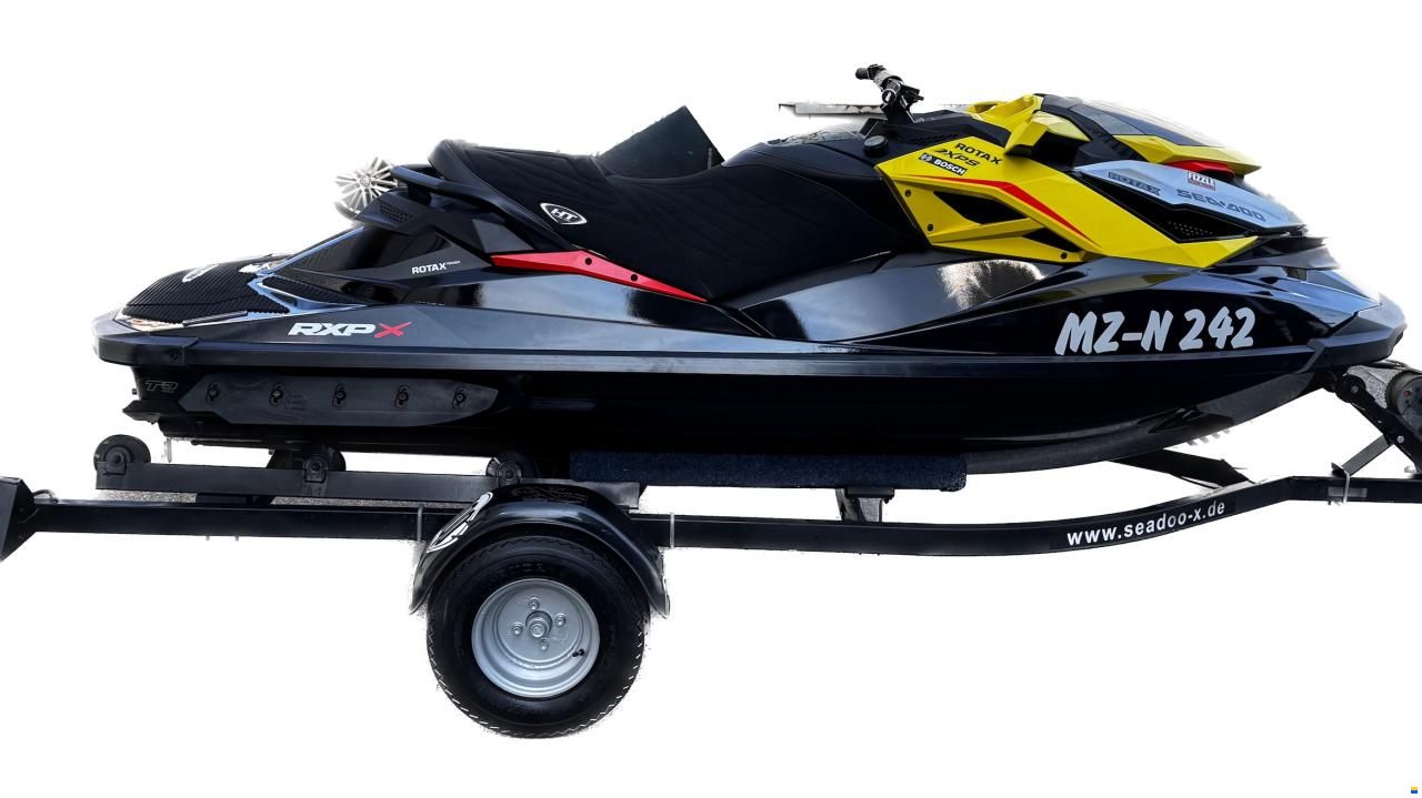 Sea-Doo RXP-X 325 by Nico Russ Racing 380 PS