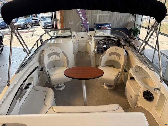Stingray 235 LR