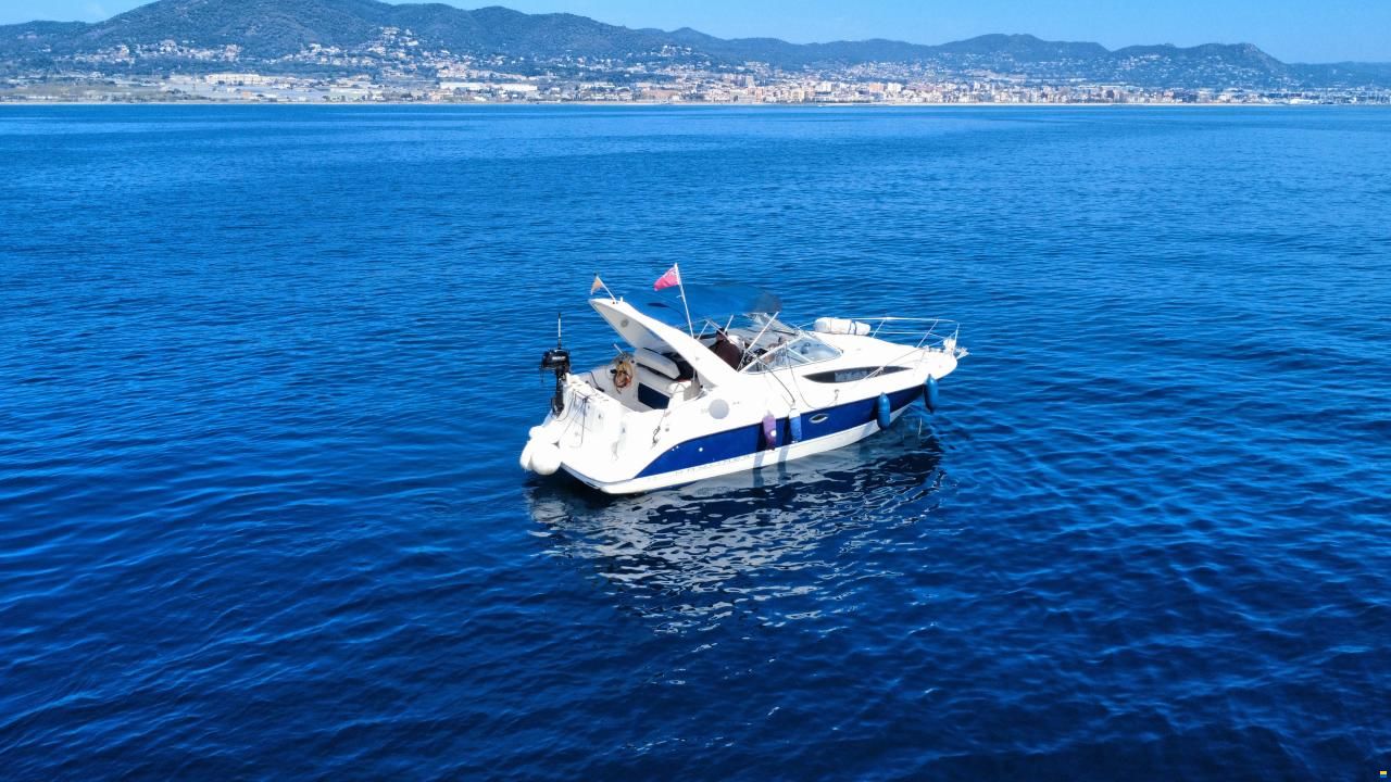 Bayliner 285