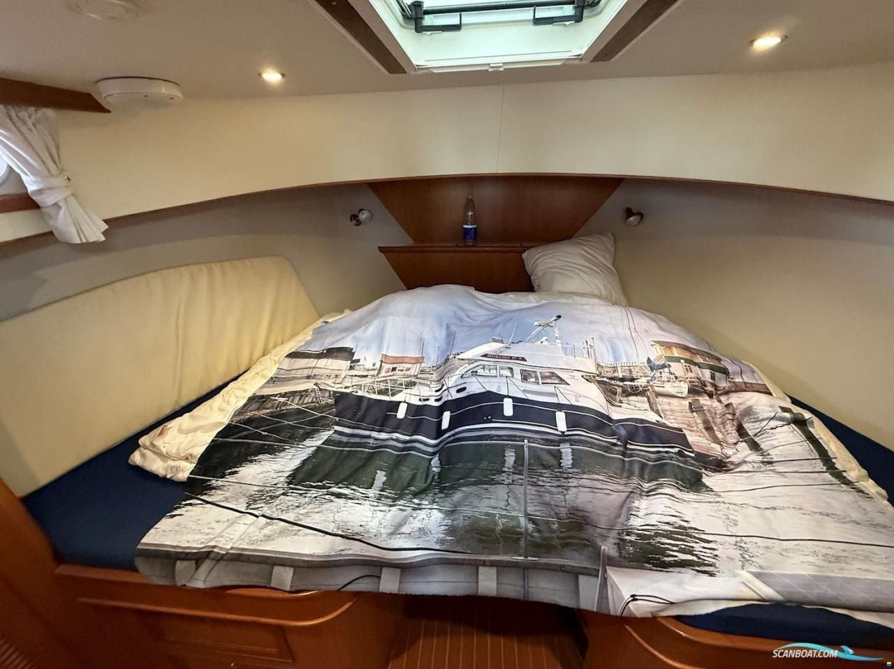 Halvorsen 32 Gourmet Cruiser