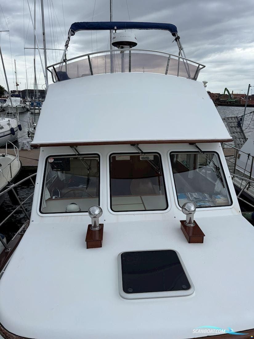 Halvorsen 32 Gourmet Cruiser