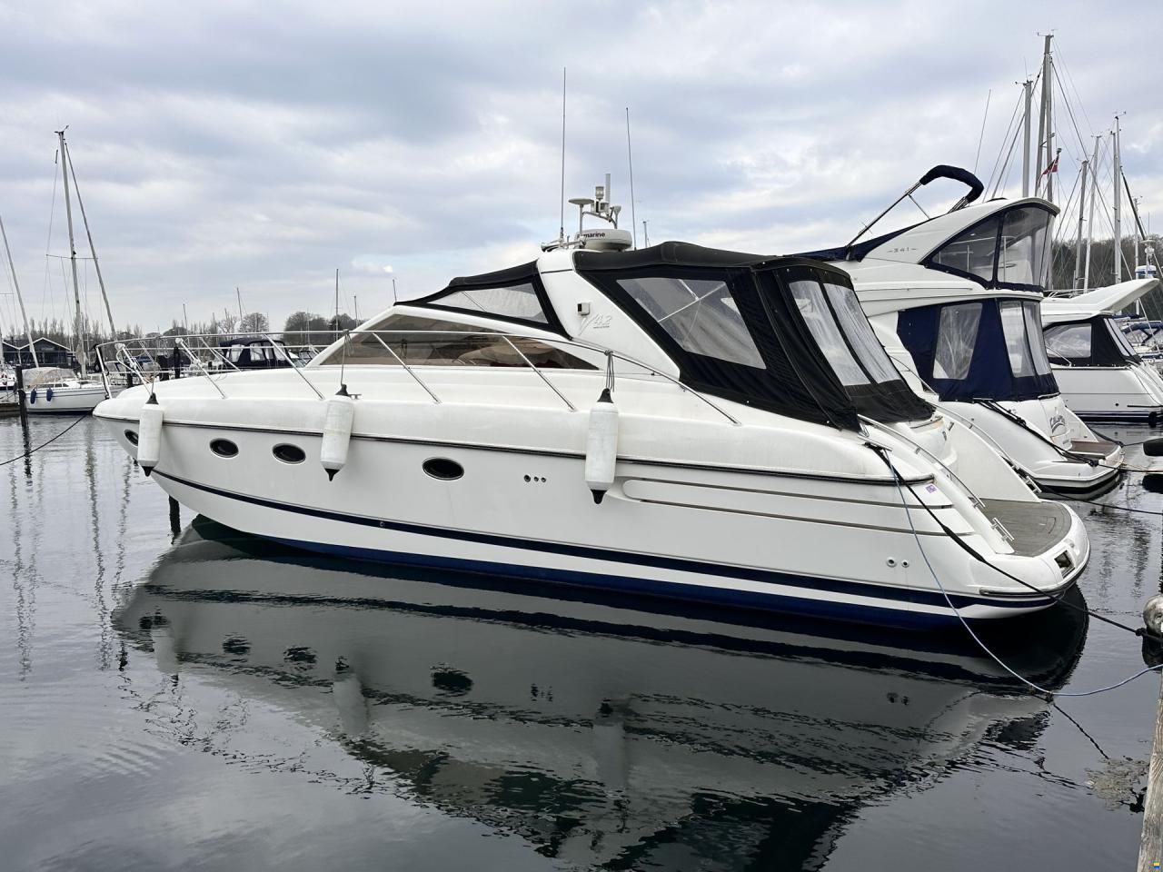 Princess V42