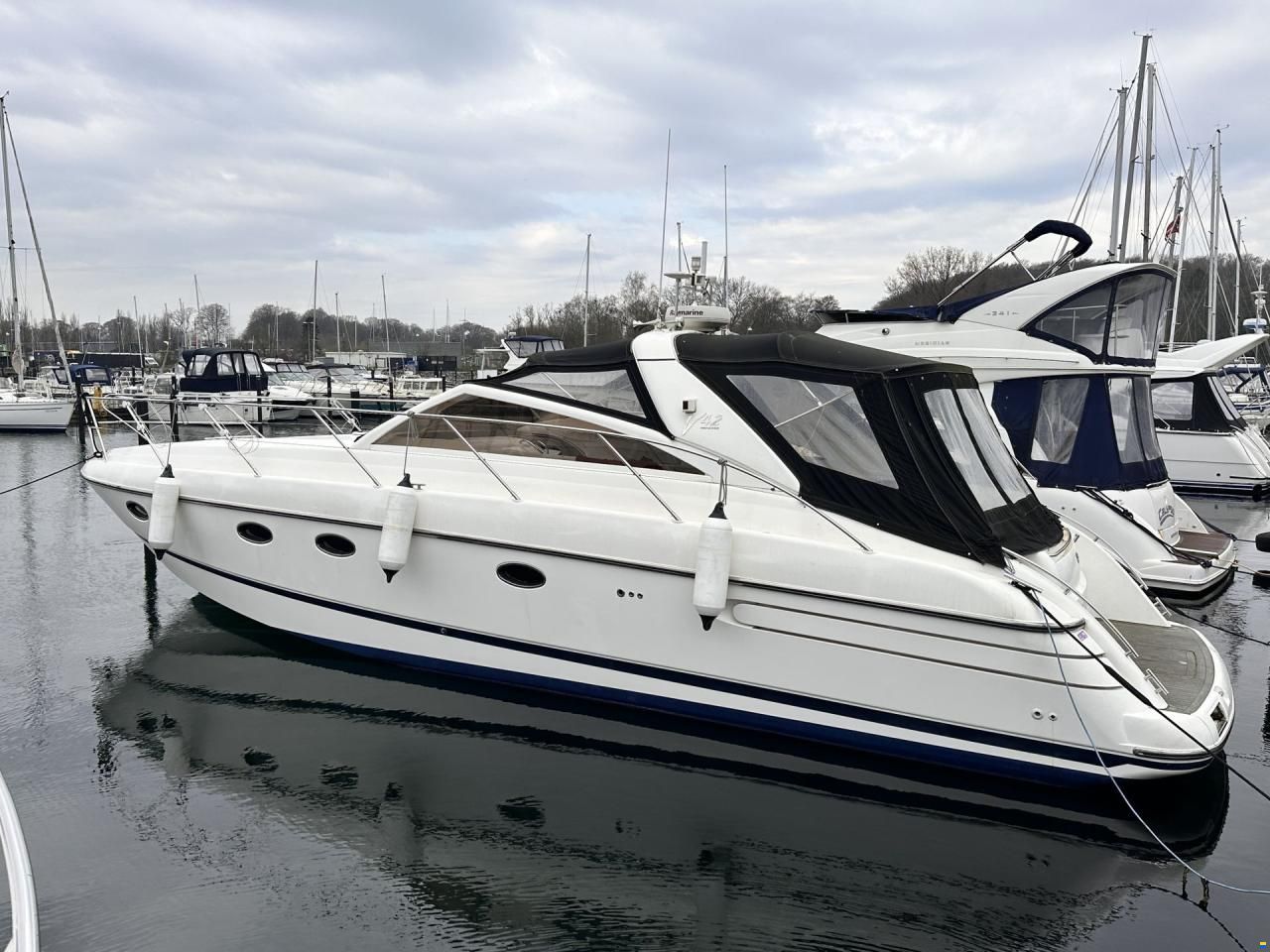 Princess V42