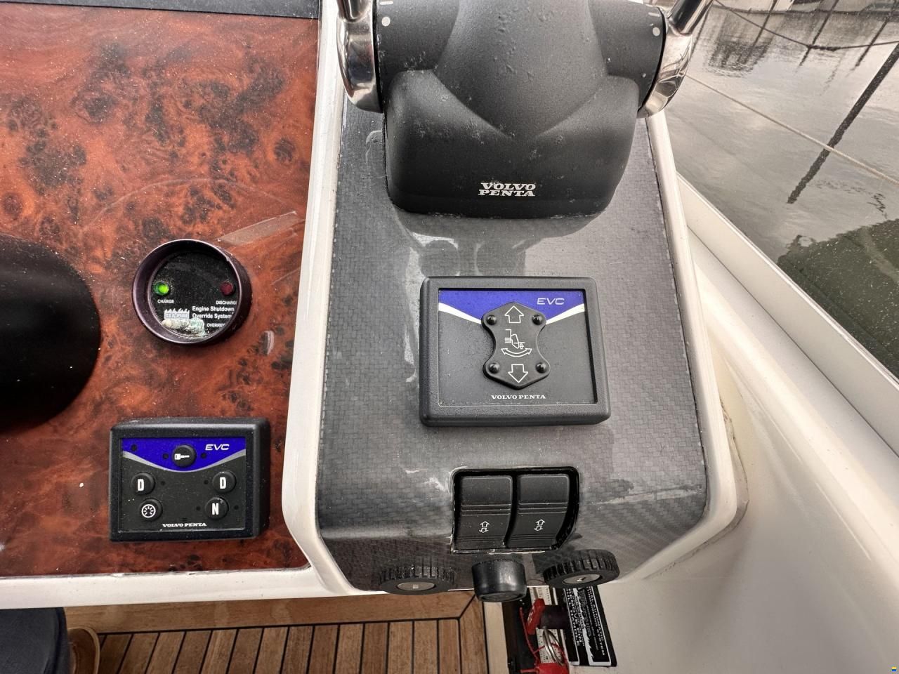 Princess V42