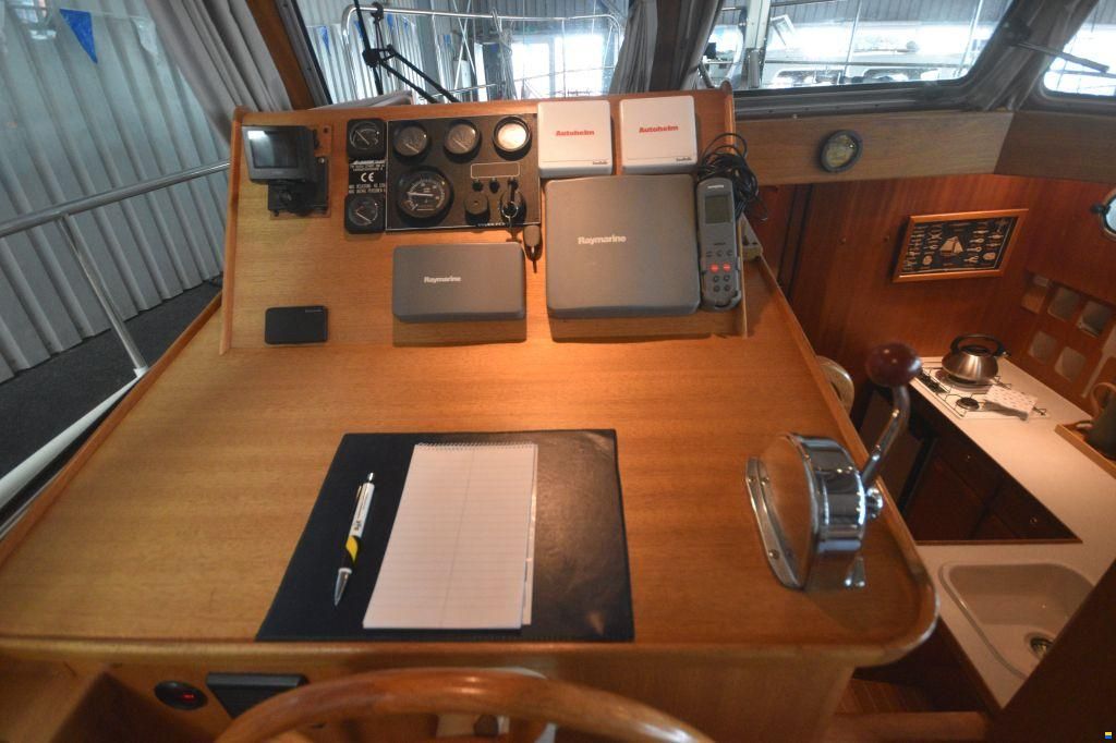 Linssen 380 AC