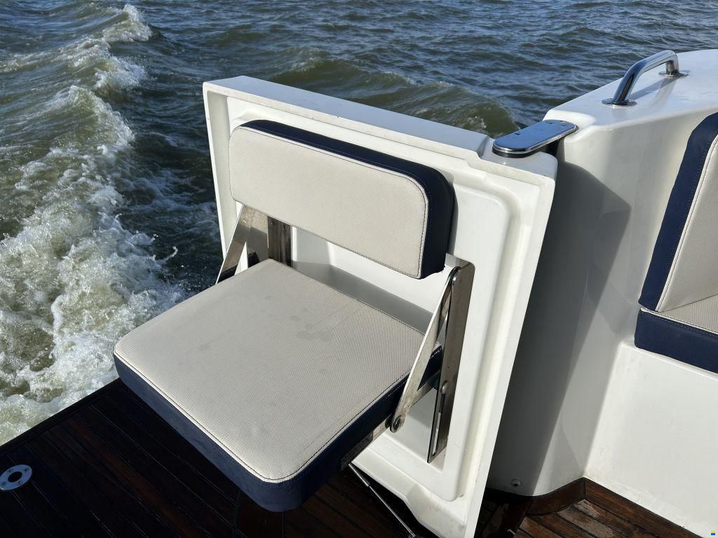 Beneteau Swift Trawler 35