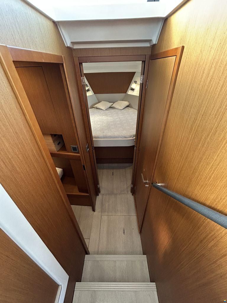 Beneteau Swift Trawler 35