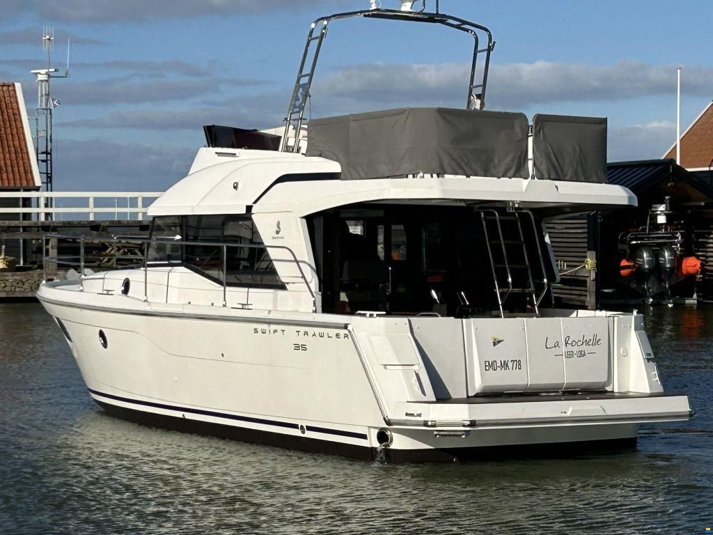Beneteau Swift Trawler 35