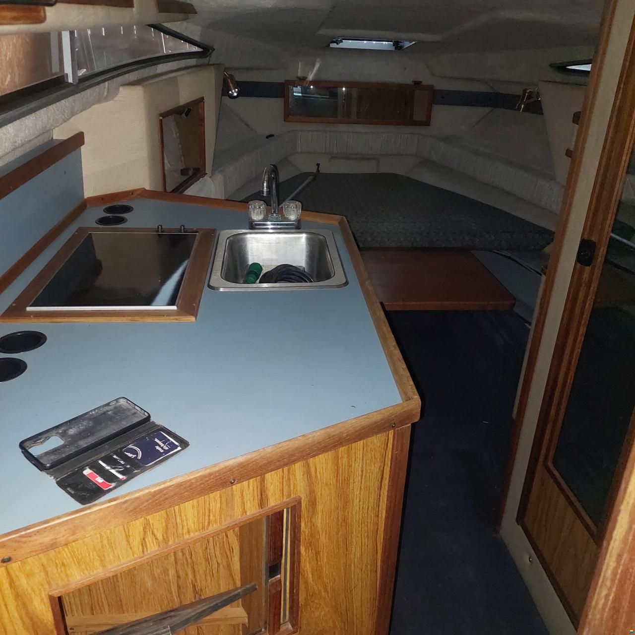 Sea Ray SRV 250 Sundancer