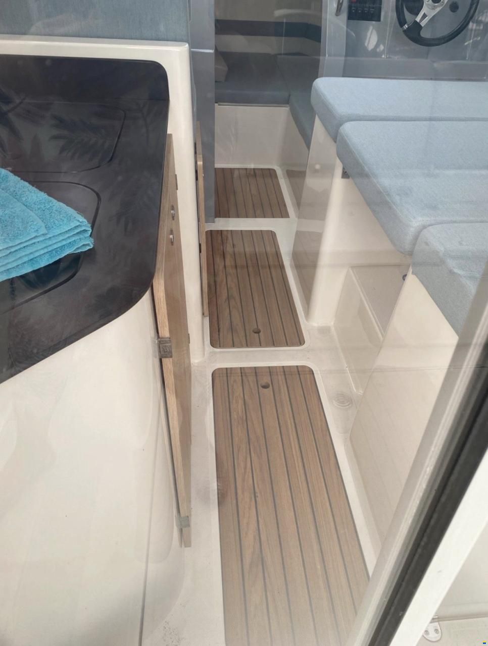 Quicksilver 705 Activ