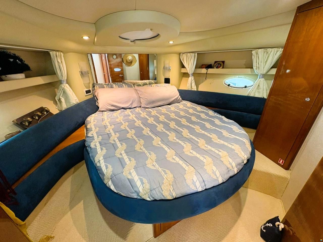 Azimut 39