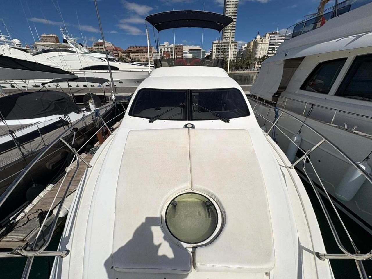 Azimut 39