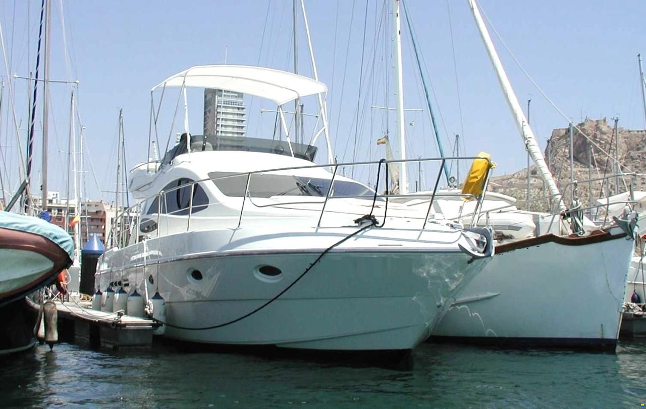 Azimut 39