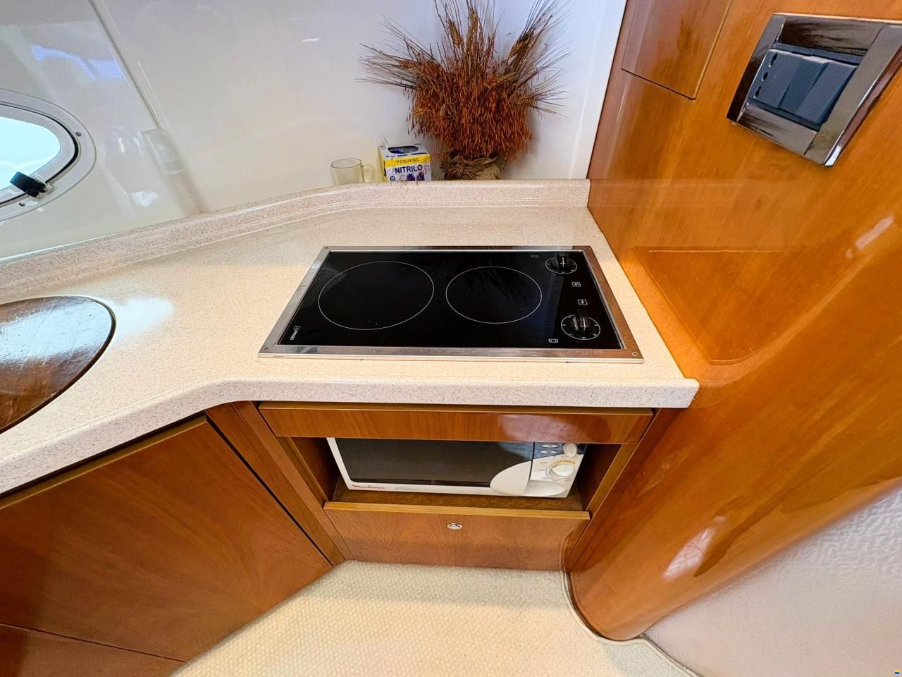 Azimut 39