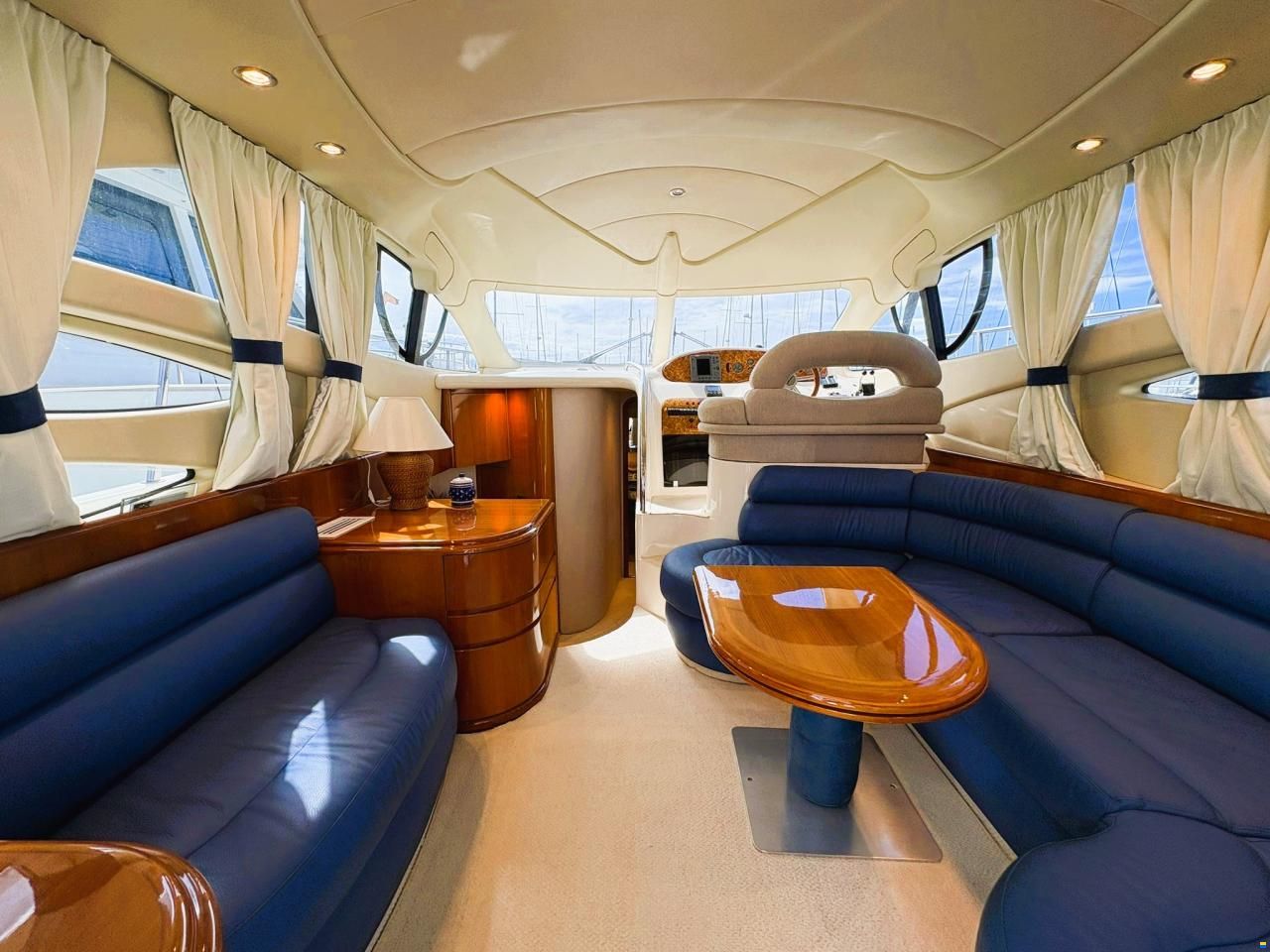 Azimut 39