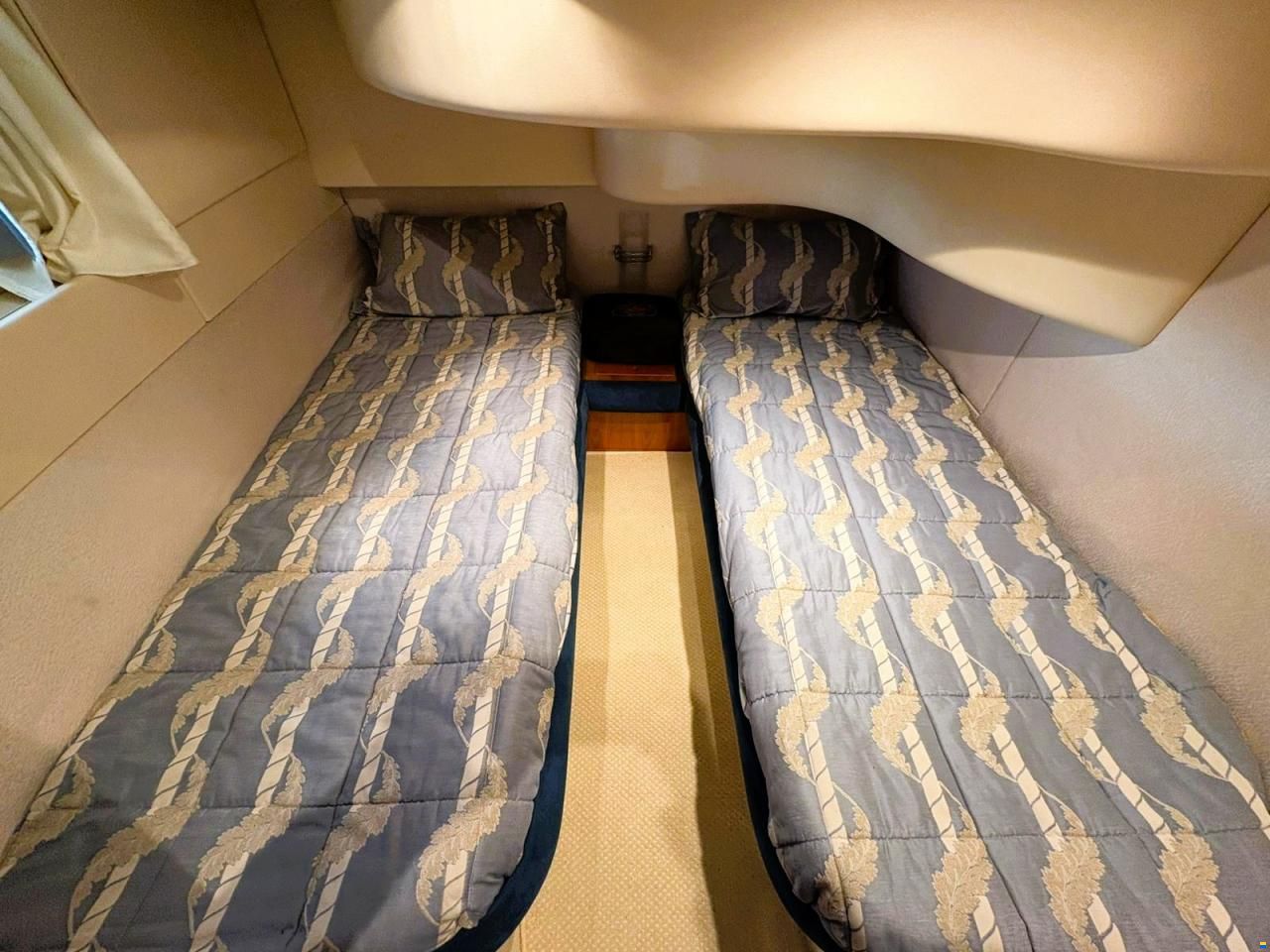 Azimut 39