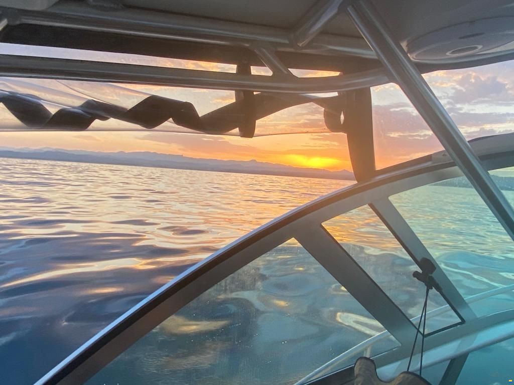 Pursuit OS 285 OFFSHORE