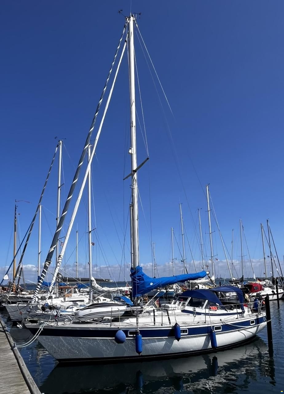 Hallberg-Rassy 352 Scandinavia