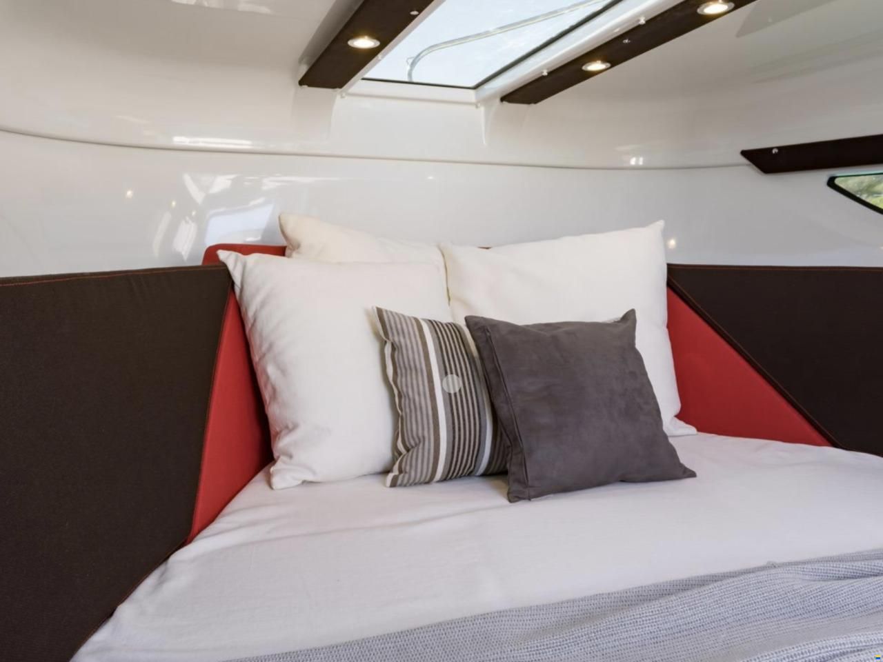 Beneteau Flyer 8.8 SUNdeck