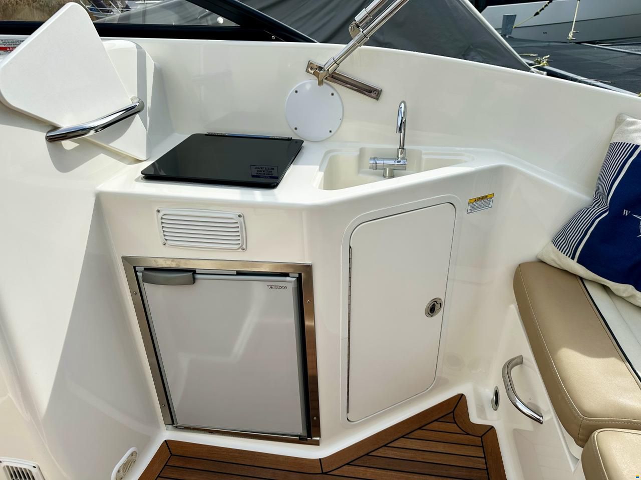 Bayliner 742 CU