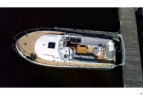 Interboat Intercruiser 29