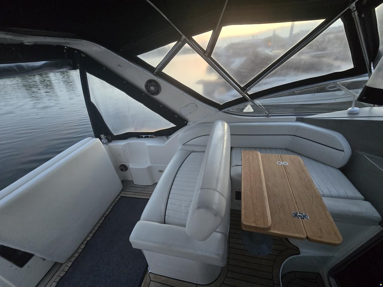 Bayliner Ciera 2855