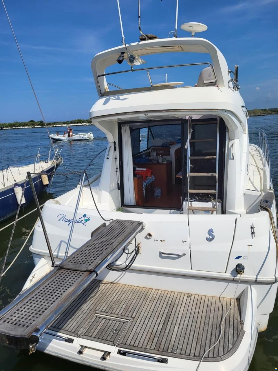 Beneteau Antares 11