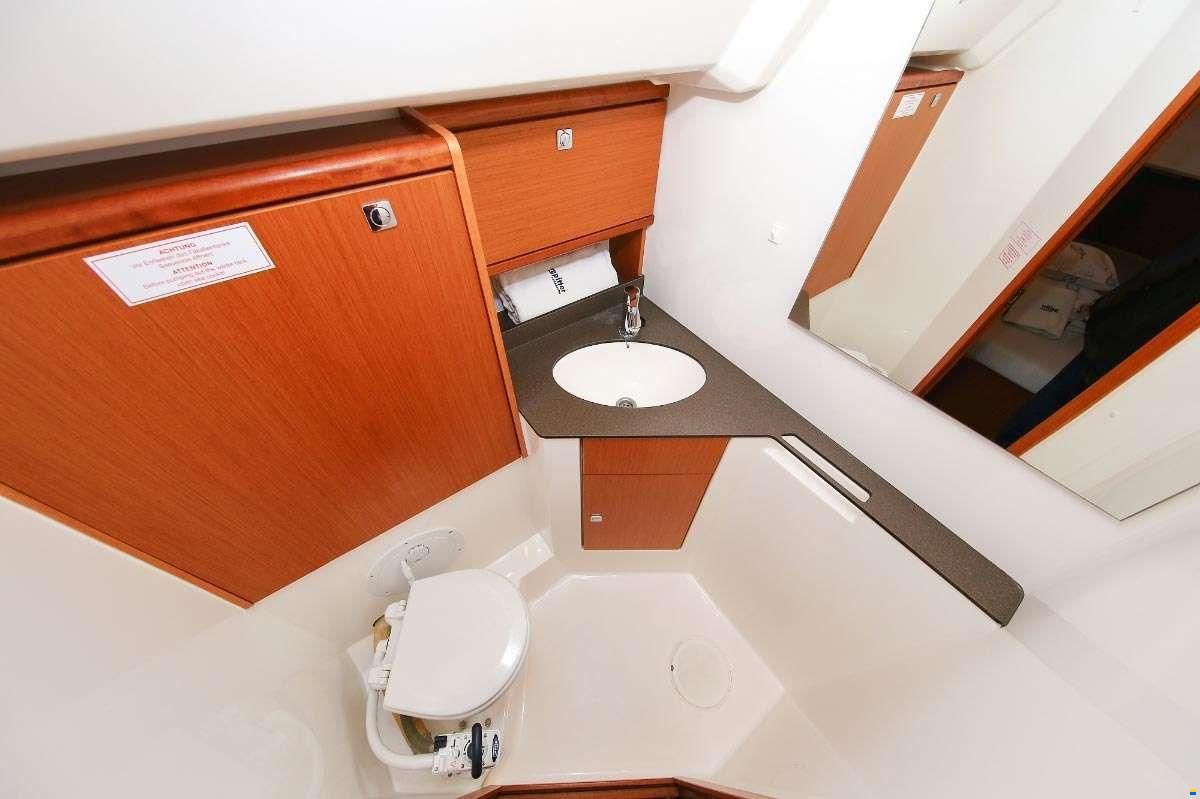 Bavaria CRUISER 46