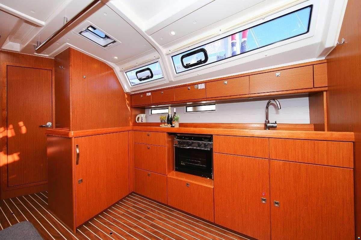 Bavaria CRUISER 46