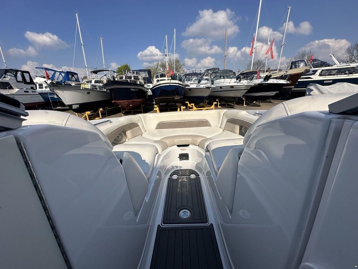 Crownline E6