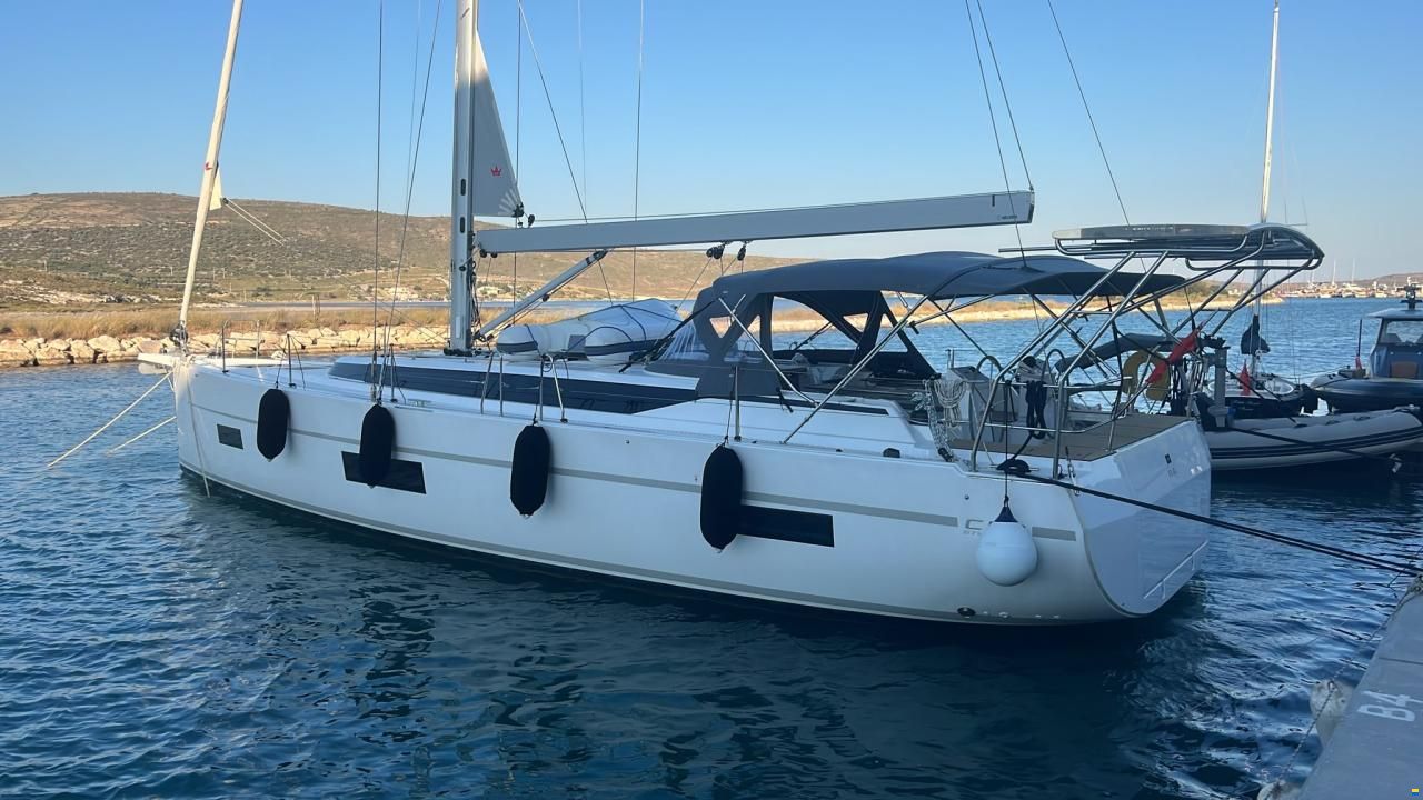 Bavaria C50 Style