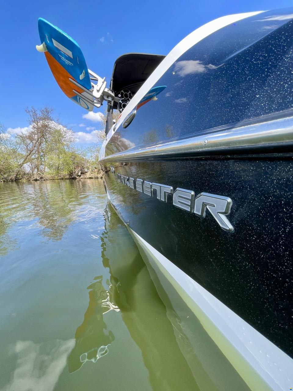 Malibu 23 LSV Wakesetter