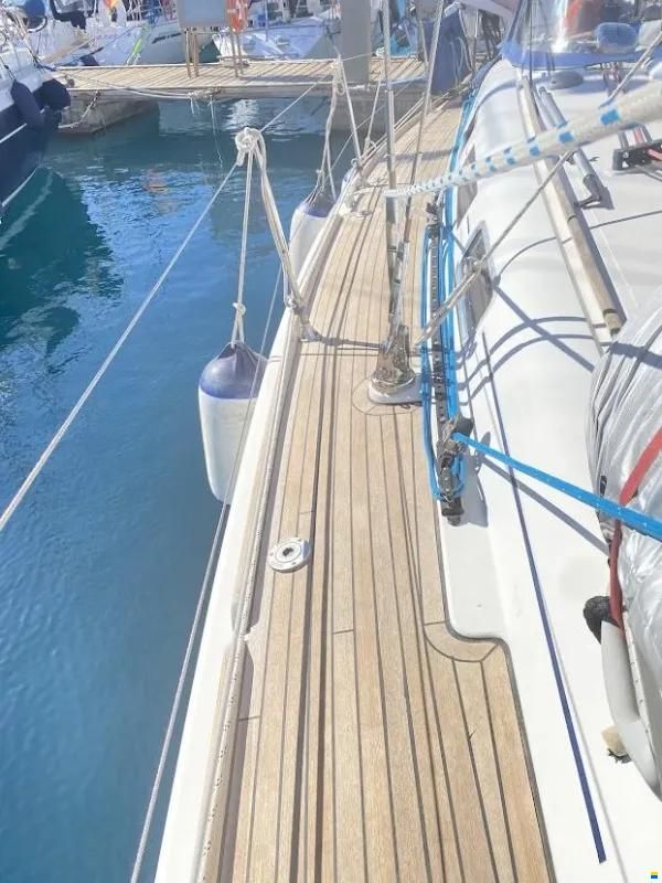 Dufour 40 Performance